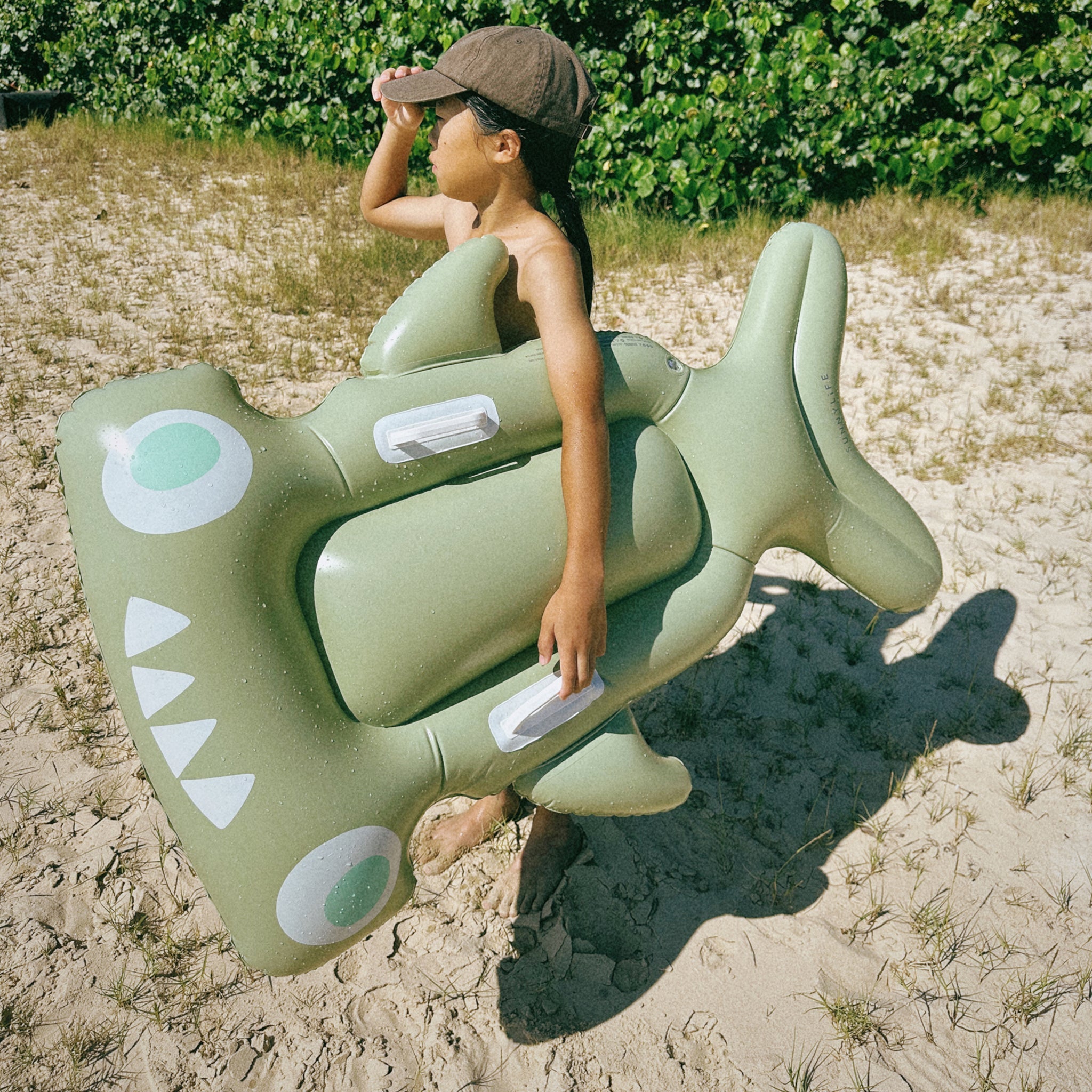 Sunnylife - Salty the Shark Inflatable Sea and Pool Kids' Float