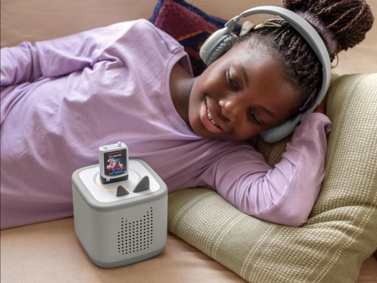 Tonies - Max Brooks Minecraft: Mountain English Audio Figure