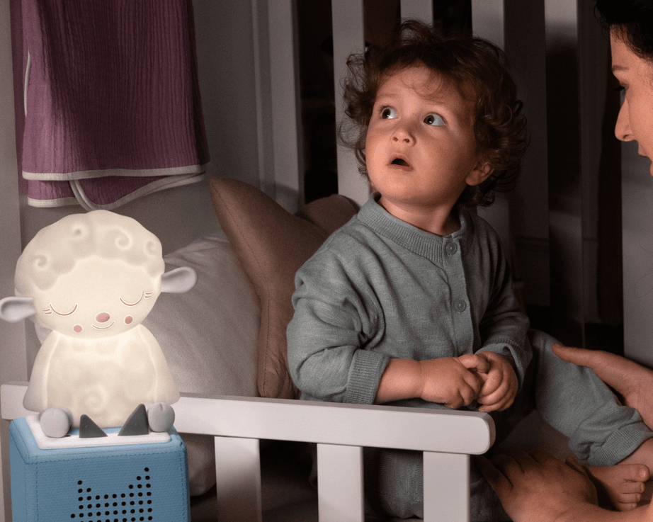 Tonies - Sleepy Sheep Night Lamp and English Audio Figure